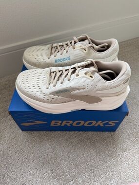 Brooks Ghost Max 3 Wide
